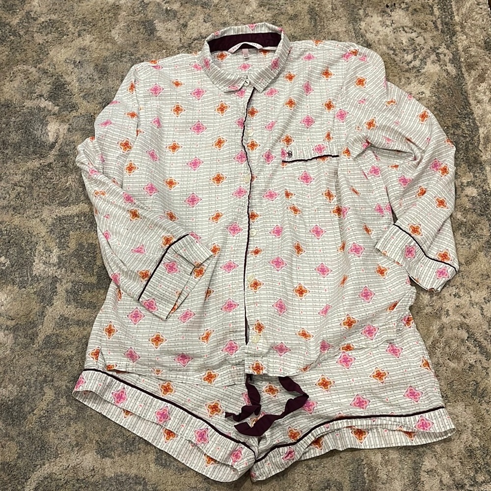 Victoria’s Secret pj set size Medium